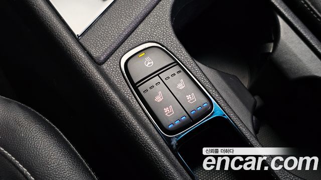 Kia Niro Prestige 2018 — фото 28