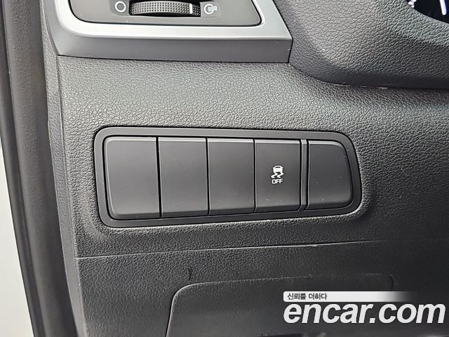 Hyundai Tucson Diesel 2.0 2WD Style Special 2017 — фото 21