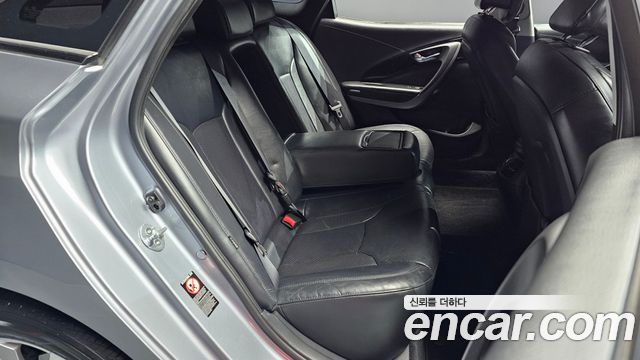 Hyundai Grandeur (HG) HG240 Modern 2015 — фото 11