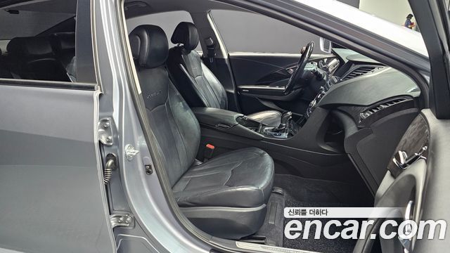 Hyundai Grandeur (HG) HG240 Modern 2015 — фото 12