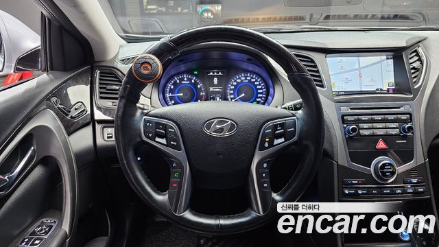 Hyundai Grandeur (HG) HG240 Modern 2015 — фото 13