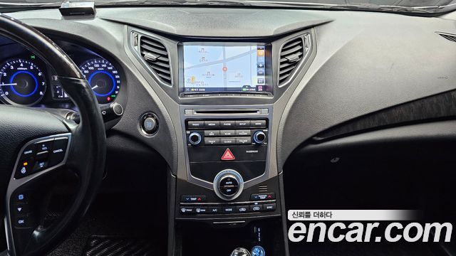 Hyundai Grandeur (HG) HG240 Modern 2015 — фото 14