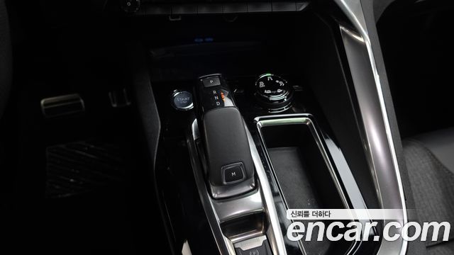 Peugeot 3008 (II) 1.6 BlueHDi GT Line 2018 — фото 9