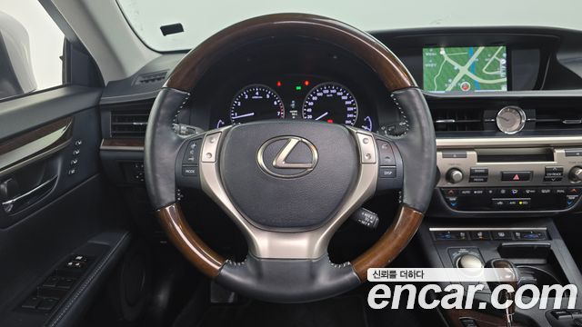 Lexus ES350 Supreme XV60 2013 — фото 17