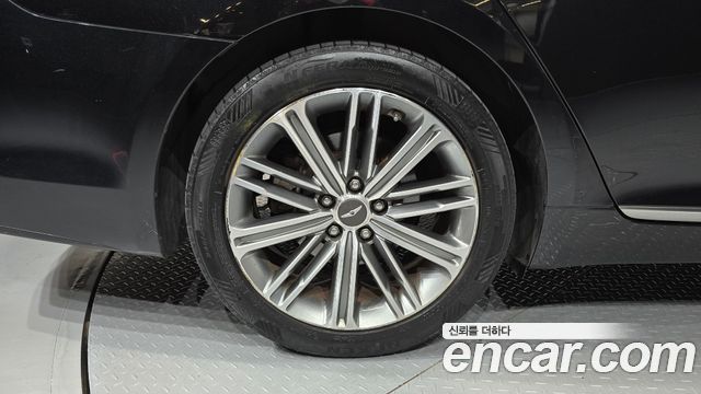 Genesis G80 3.3 GDI AWD Luxury 2019 — фото 5