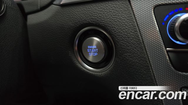 Genesis G80 3.3 GDI AWD Luxury 2019 — фото 18