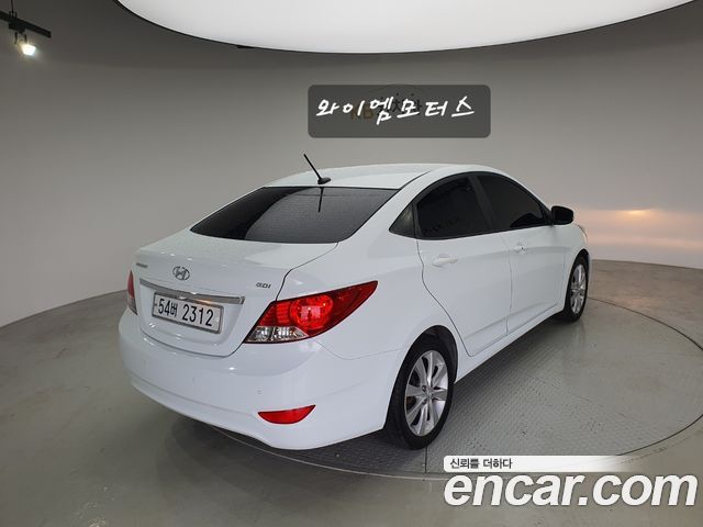 Hyundai Accent (New) 1.6 GDI Top 2012 — фото 2