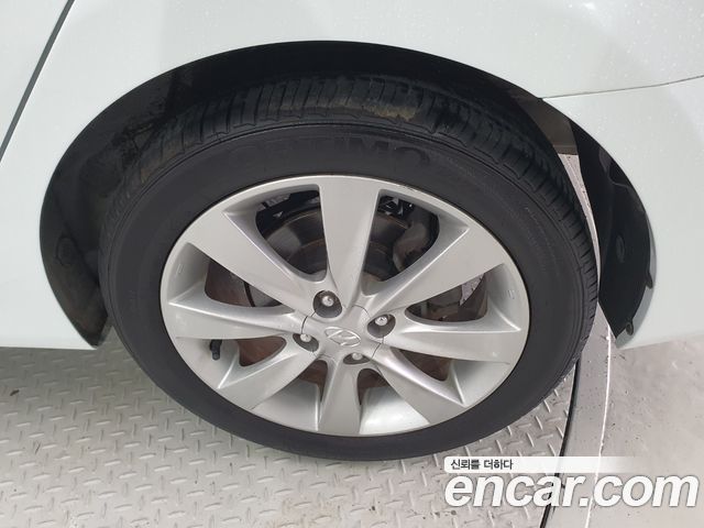Hyundai Accent (New) 1.6 GDI Top 2012 — фото 5