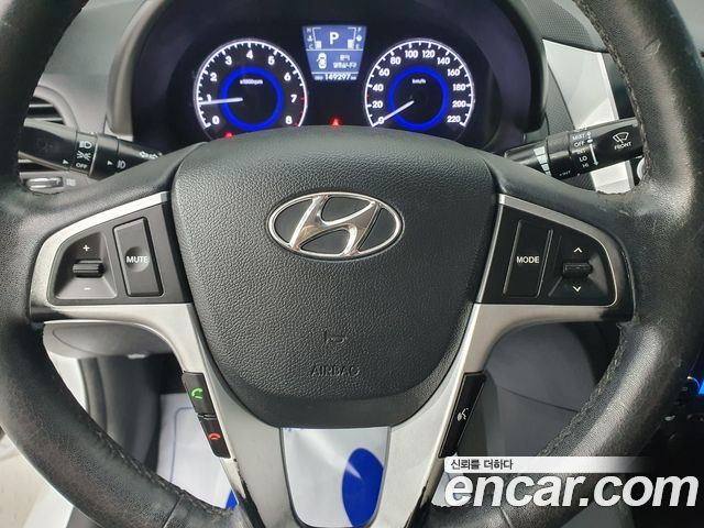 Hyundai Accent (New) 1.6 GDI Top 2012 — фото 15