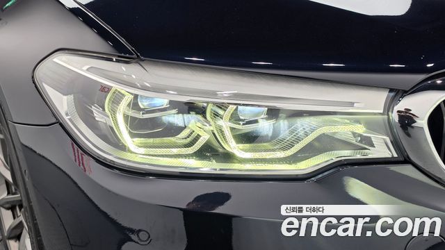 BMW 5 Series (G30) 530i xDrive M Sport Package 2018 — фото 22