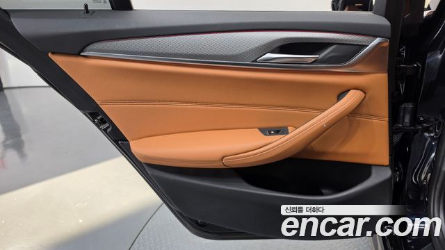 BMW 5 Series (G30) 530i xDrive M Sport Package 2018 — фото 25