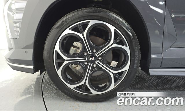 Hyundai Kona (SX2) Gasoline 1.6 Turbo 2WD Inspiration 2023 — фото 5