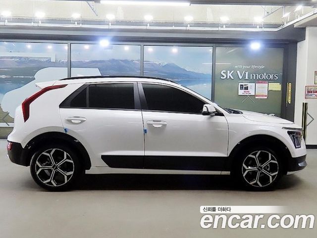 Kia Niro Signature 2022 — фото 3