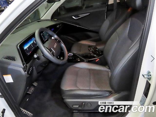 Kia Niro Signature 2022 — фото 6