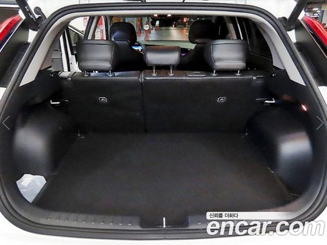 Kia Niro Signature 2022 — фото 21