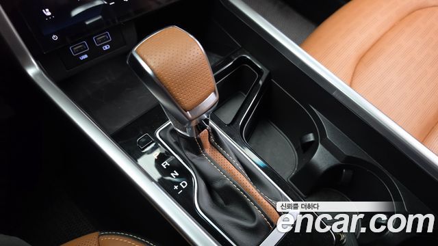 KG Mobility (SsangYong) Torres Gasoline 1.5 2WD Black Edition 2024 — фото 9