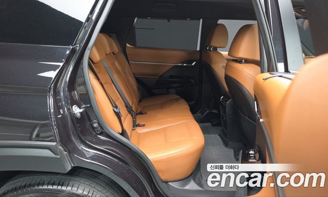 KG Mobility (SsangYong) Torres Gasoline 1.5 2WD Black Edition 2024 — фото 11