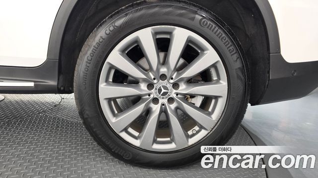 Mercedes-Benz GLC-Class (X253) GLC350e 4MATIC 2019 — фото 21