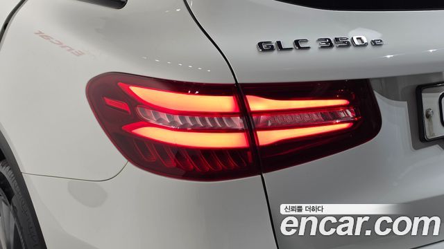 Mercedes-Benz GLC-Class (X253) GLC350e 4MATIC 2019 — фото 23