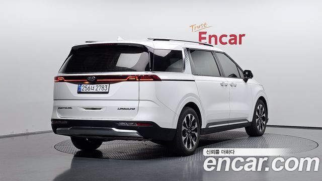 Kia Carnival (IV) Diesel 7-Seater Noblesse 2021 — фото 2