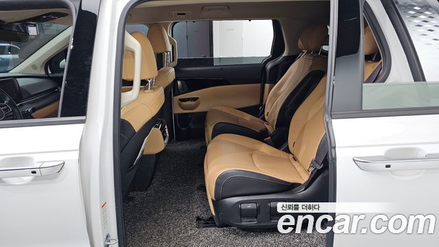 Kia Carnival (IV) Diesel 7-Seater Noblesse 2021 — фото 25