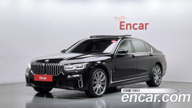 BMW 7 Series (G11) 740Li xDrive M Sport Package