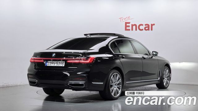 BMW 7 Series (G11) 740Li xDrive M Sport Package 2020 — фото 2
