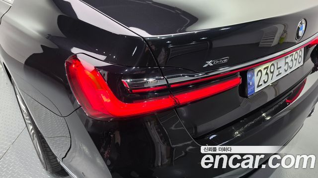 BMW 7 Series (G11) 740Li xDrive M Sport Package 2020 — фото 23
