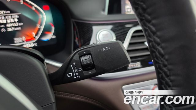 BMW 7 Series (G11) 740Li xDrive M Sport Package 2020 — фото 27