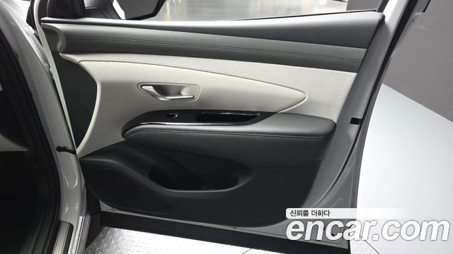 Hyundai Tucson Hybrid (NX4) HEV 1.6 2WD Inspiration 2024 — фото 24