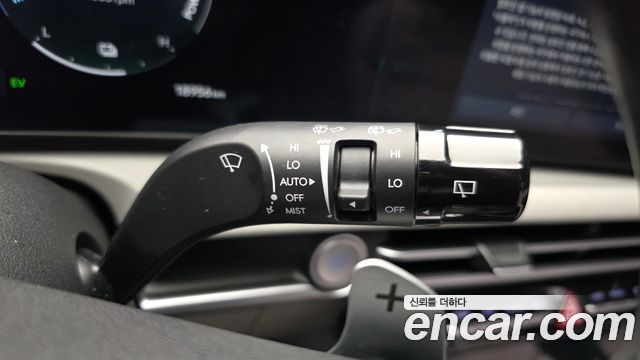 Hyundai Tucson Hybrid (NX4) HEV 1.6 2WD Inspiration 2024 — фото 28