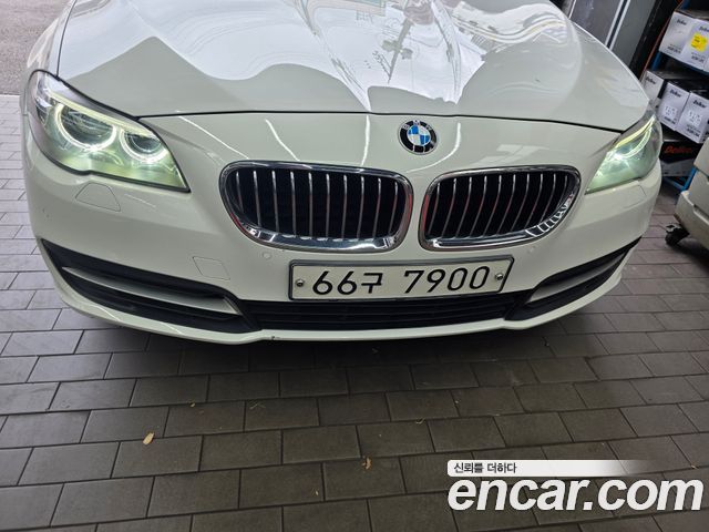 BMW 5 Series (F10) 528i xDrive