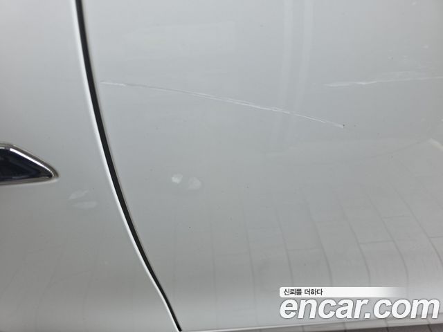 BMW 5 Series (F10) 528i xDrive 2015 — фото 12