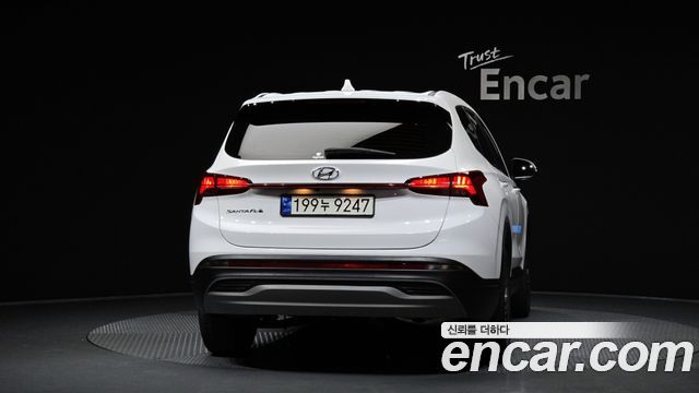Hyundai Santa Fe Diesel 2.2 2WD Premium Choice 2021 — фото 4