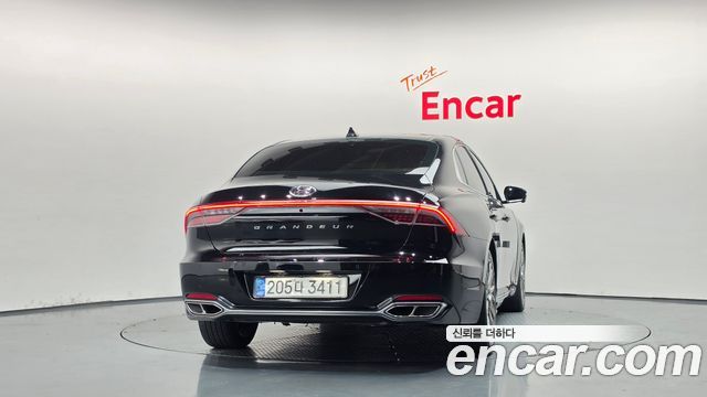 Hyundai Grandeur (IG) 2.5 Calligraphy 2020 — фото 4