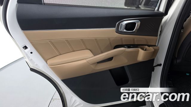 Kia Sorento (IV) HEV 1.6 2WD Noblesse 2024 — фото 25