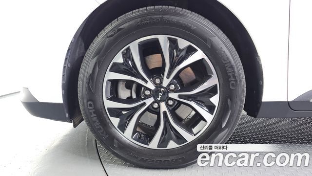 Kia Carnival (IV) Gasoline 9-Seater Noblesse 2023 — фото 5