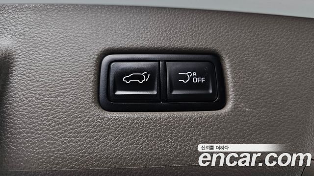 Kia Carnival (IV) Gasoline 9-Seater Noblesse 2023 — фото 20