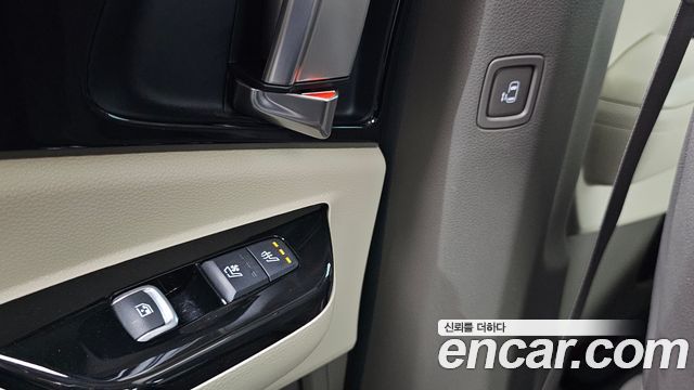 Kia Carnival (IV) Gasoline 9-Seater Noblesse 2023 — фото 29