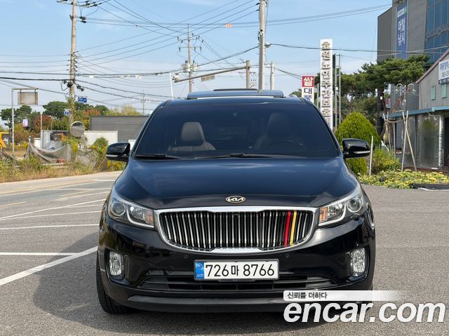 Kia Carnival 11-seater Noblesse 2015 — фото 3