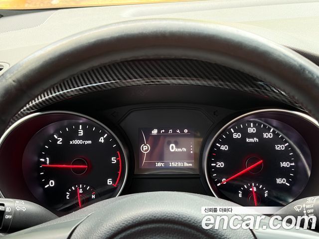 Kia Carnival 11-seater Noblesse 2015 — фото 6