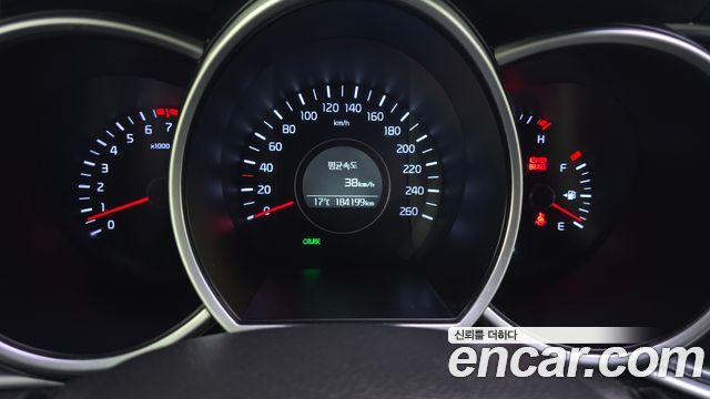 Kia K5 LPI Luxury 2015 — фото 8