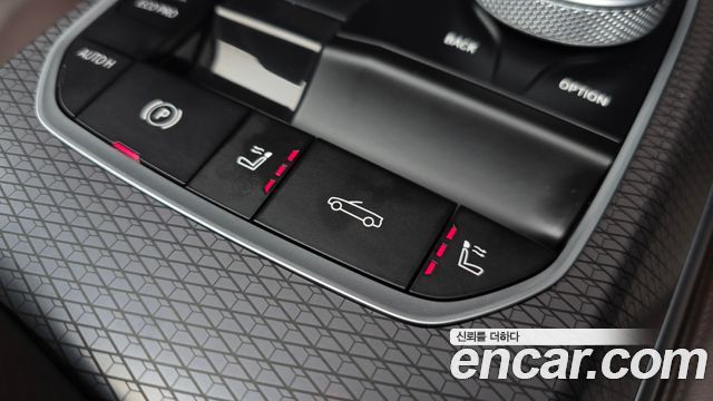 BMW 4 Series (G22) 420i M Sport Pro Convertible 2026 — фото 20