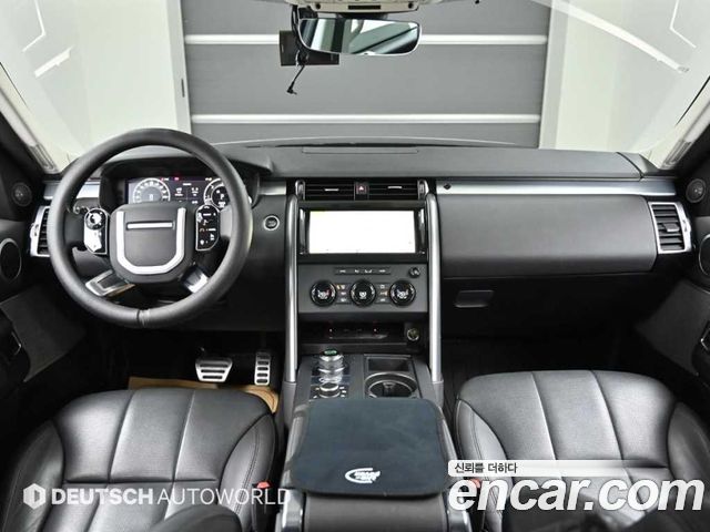 Land Rover Discovery 5 3.0 SD6 Landmark Edition 2020 — фото 6