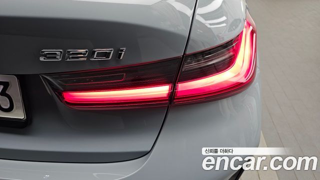 BMW 3 Series (G20) 320i M Sport 2023 — фото 23
