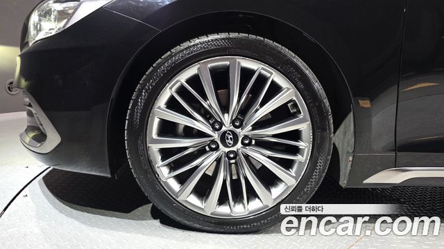 Hyundai Grandeur (IG) 3.0 Exclusive Special 2018 — фото 5