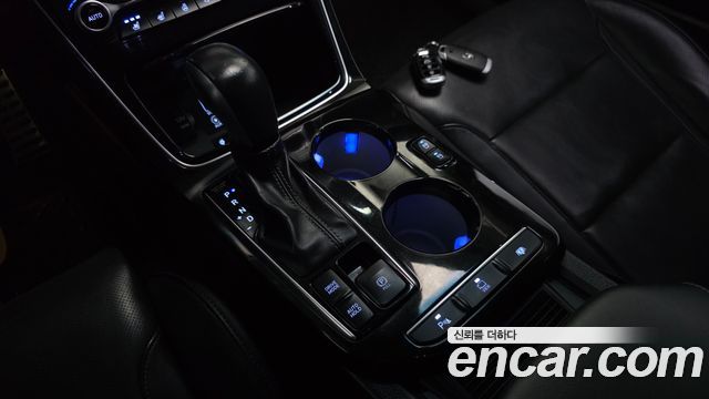 Hyundai Grandeur (IG) 3.0 Exclusive Special 2018 — фото 9