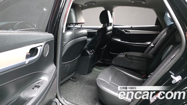 Hyundai Grandeur (IG) 3.0 Exclusive Special 2018 — фото 11