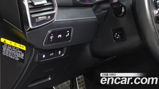 Hyundai Grandeur (IG) 3.0 Exclusive Special 2018 — фото 15