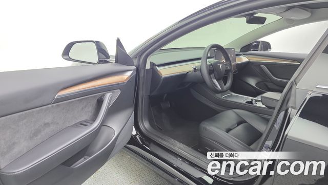 Tesla Model 3 Long Range AWD 2022 — фото 10